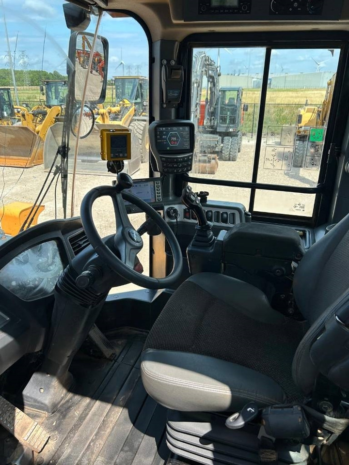 Chargeuse sur pneus Hyundai HL 970