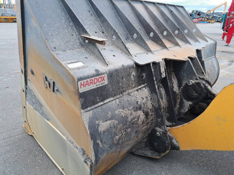 Chargeuse sur pneus Hyundai HL 980