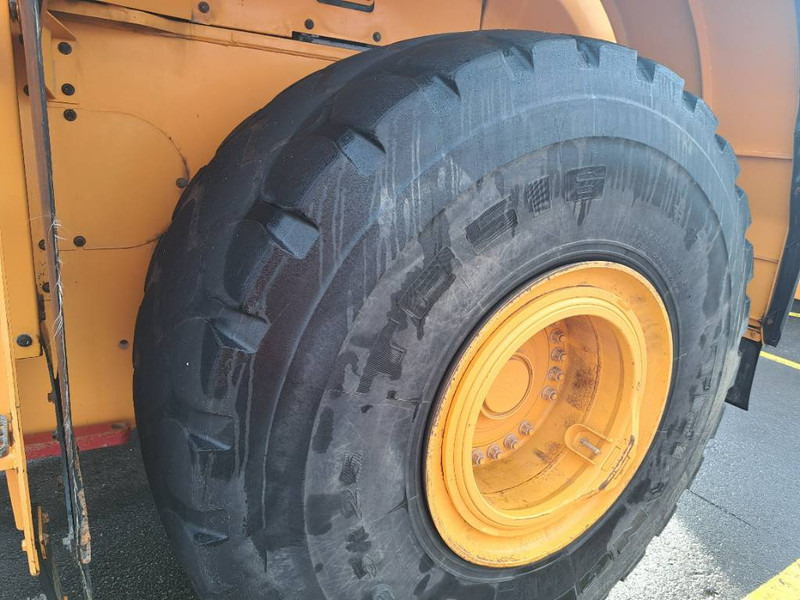 Chargeuse sur pneus Hyundai HL 980