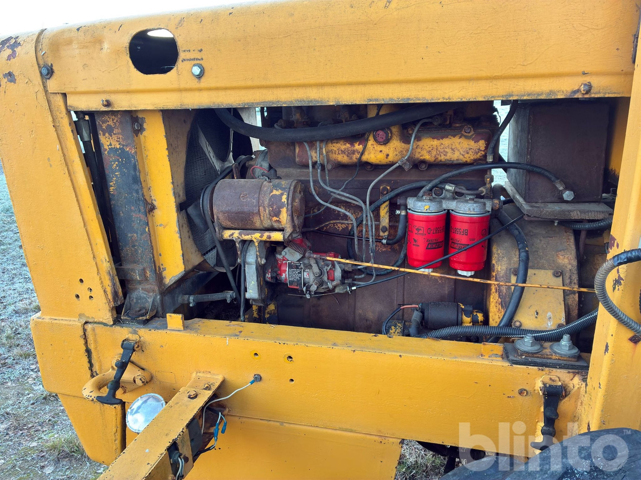 Chargeuse sur pneus IH intarnational 30 Huff