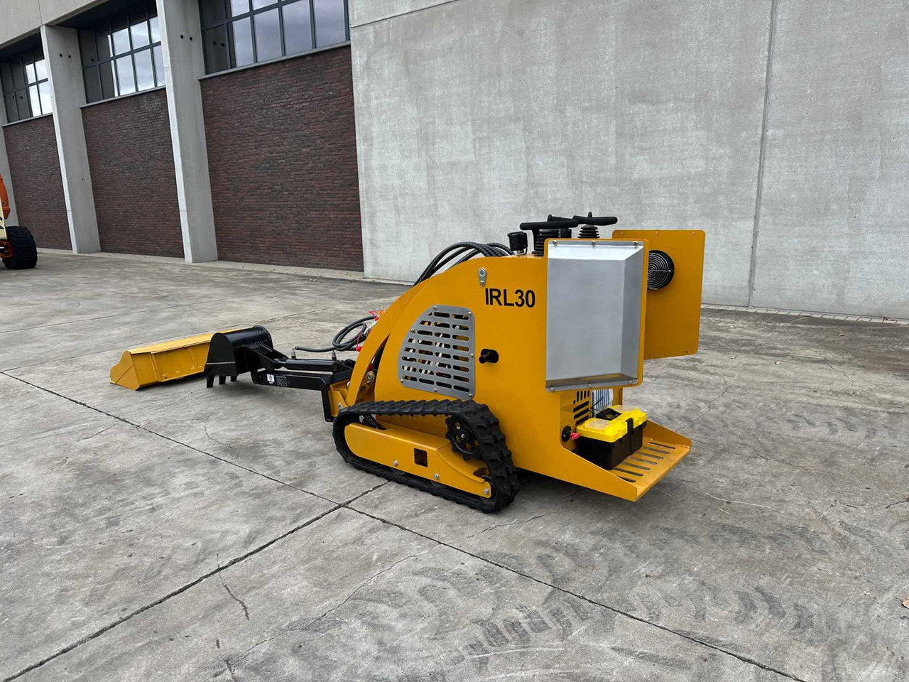 Chargeuse sur pneus IR - 2025 - IRL30 - TRACK LOADER