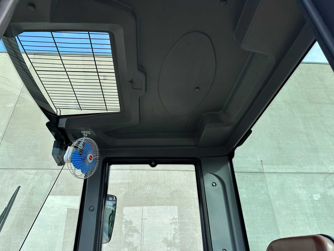 Chargeuse sur pneus JBG - 2025 - WL20 - SHOVEL