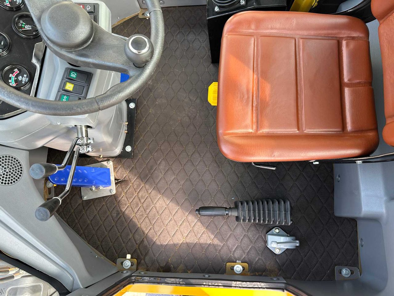 Chargeuse sur pneus JBG - 2025 - WL20 - SHOVEL