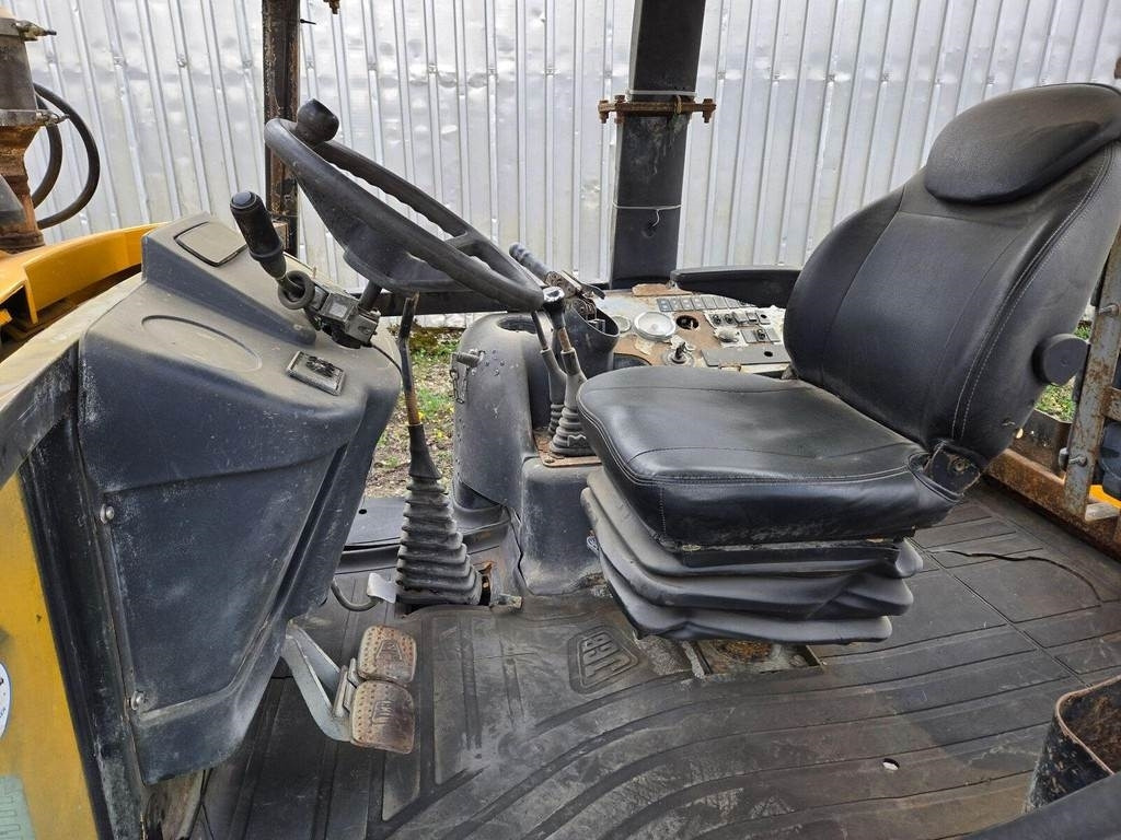 Chargeuse sur pneus JCB 2CX