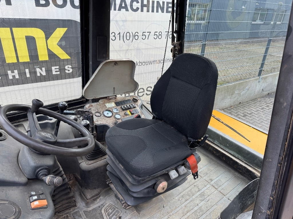 Chargeuse sur pneus JCB 2 CX Airmaster