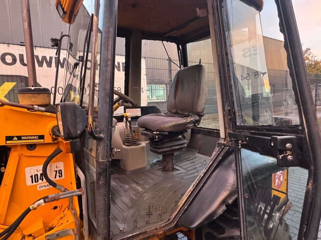 Chargeuse sur pneus JCB 2 CX Airmaster