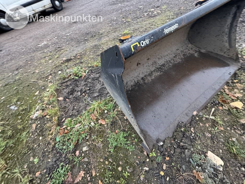 Chargeuse sur pneus JCB 403