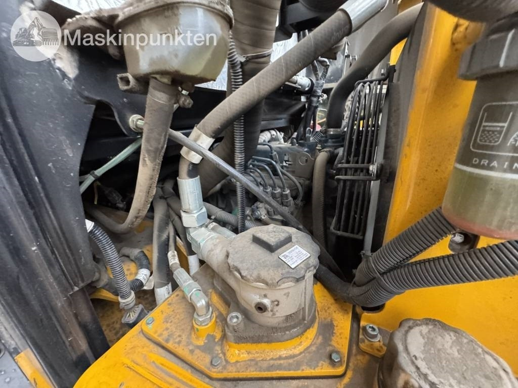 Chargeuse sur pneus JCB 403