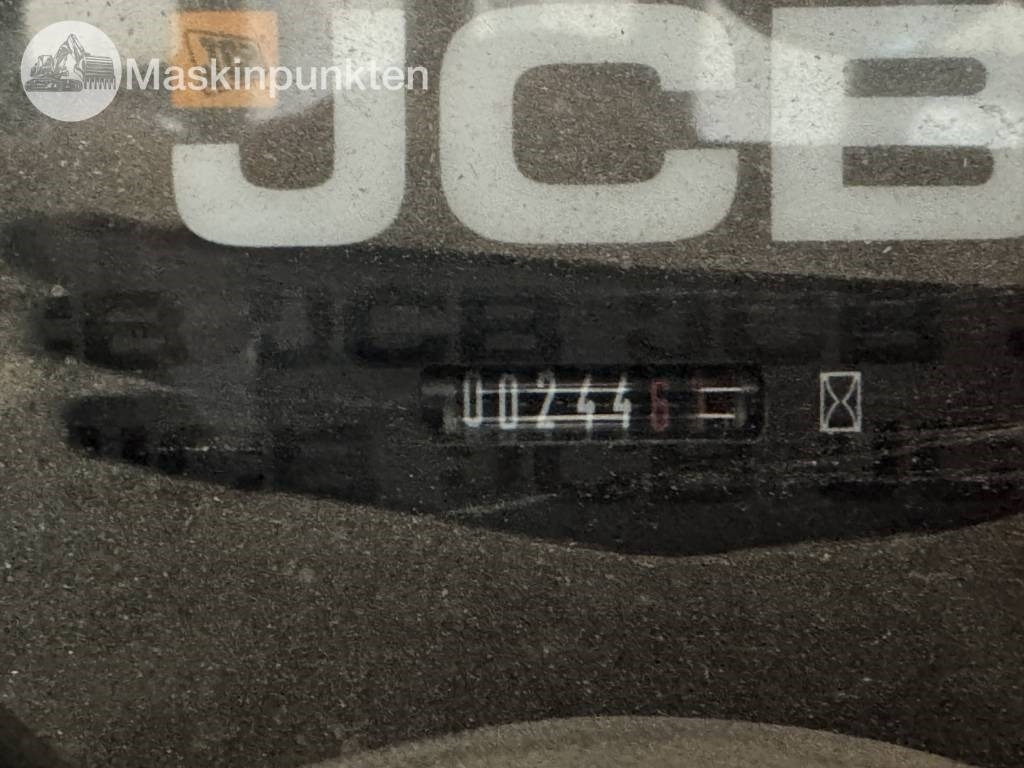 Chargeuse sur pneus JCB 403