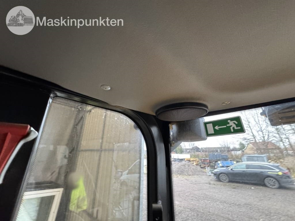 Chargeuse sur pneus JCB 403