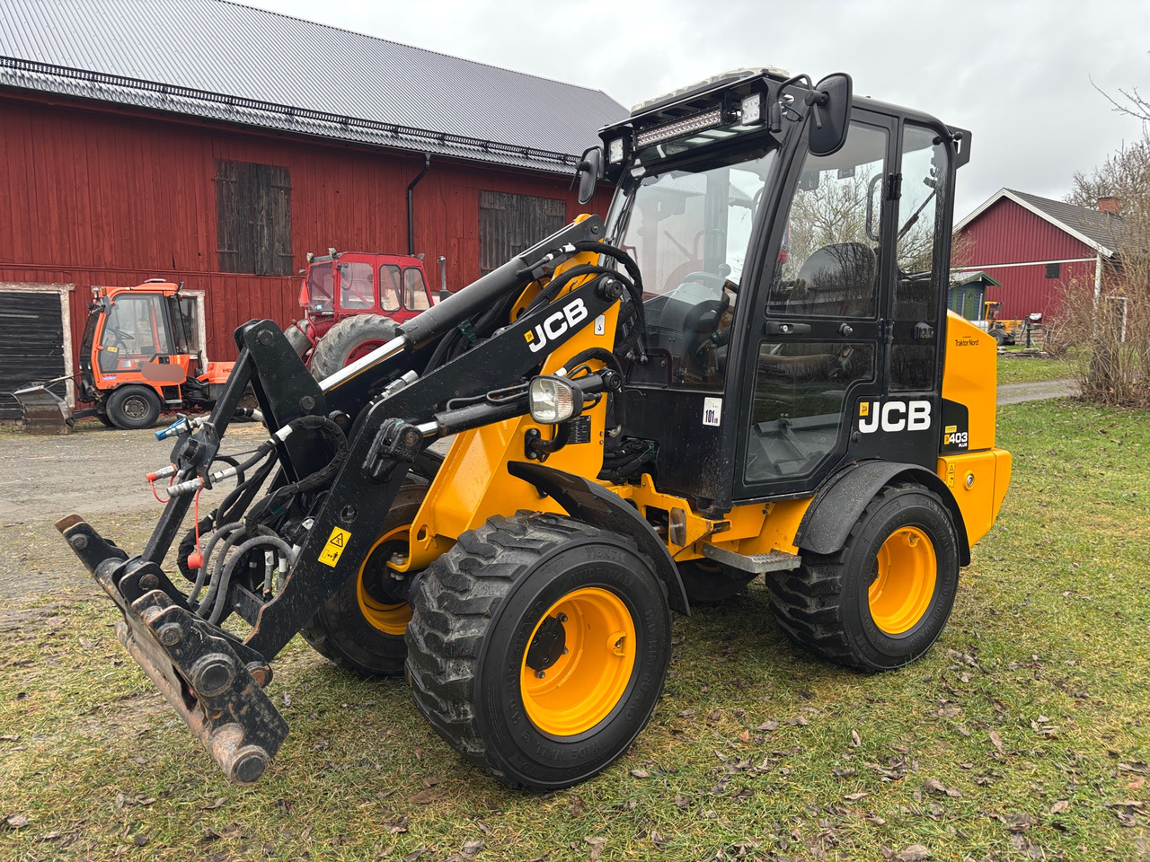 Chargeuse sur pneus JCB 403 Plus