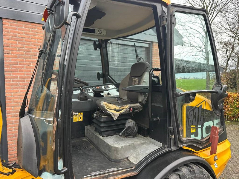 Chargeuse sur pneus JCB 406
