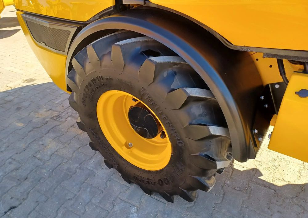 Chargeuse sur pneus JCB 406