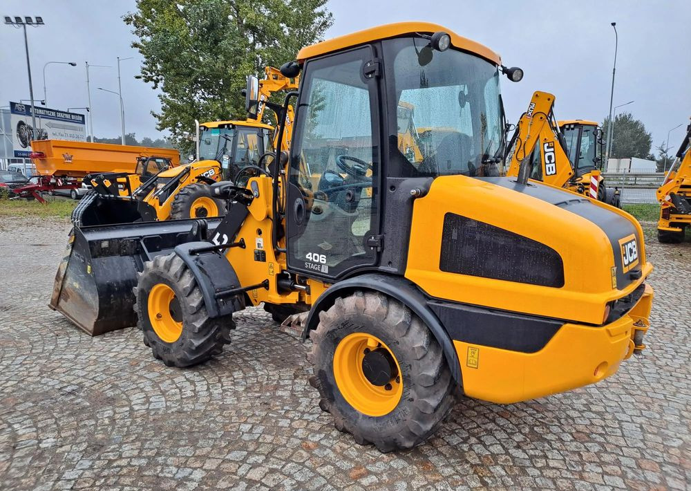 Chargeuse sur pneus JCB 406