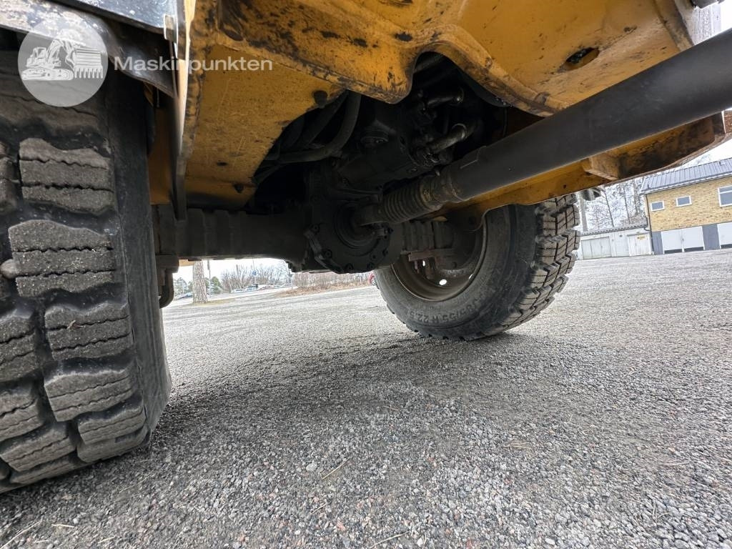 Chargeuse sur pneus JCB 406