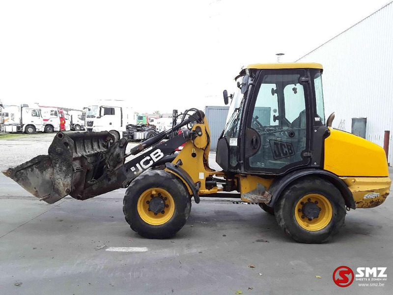 Chargeuse sur pneus JCB 406 3892 h