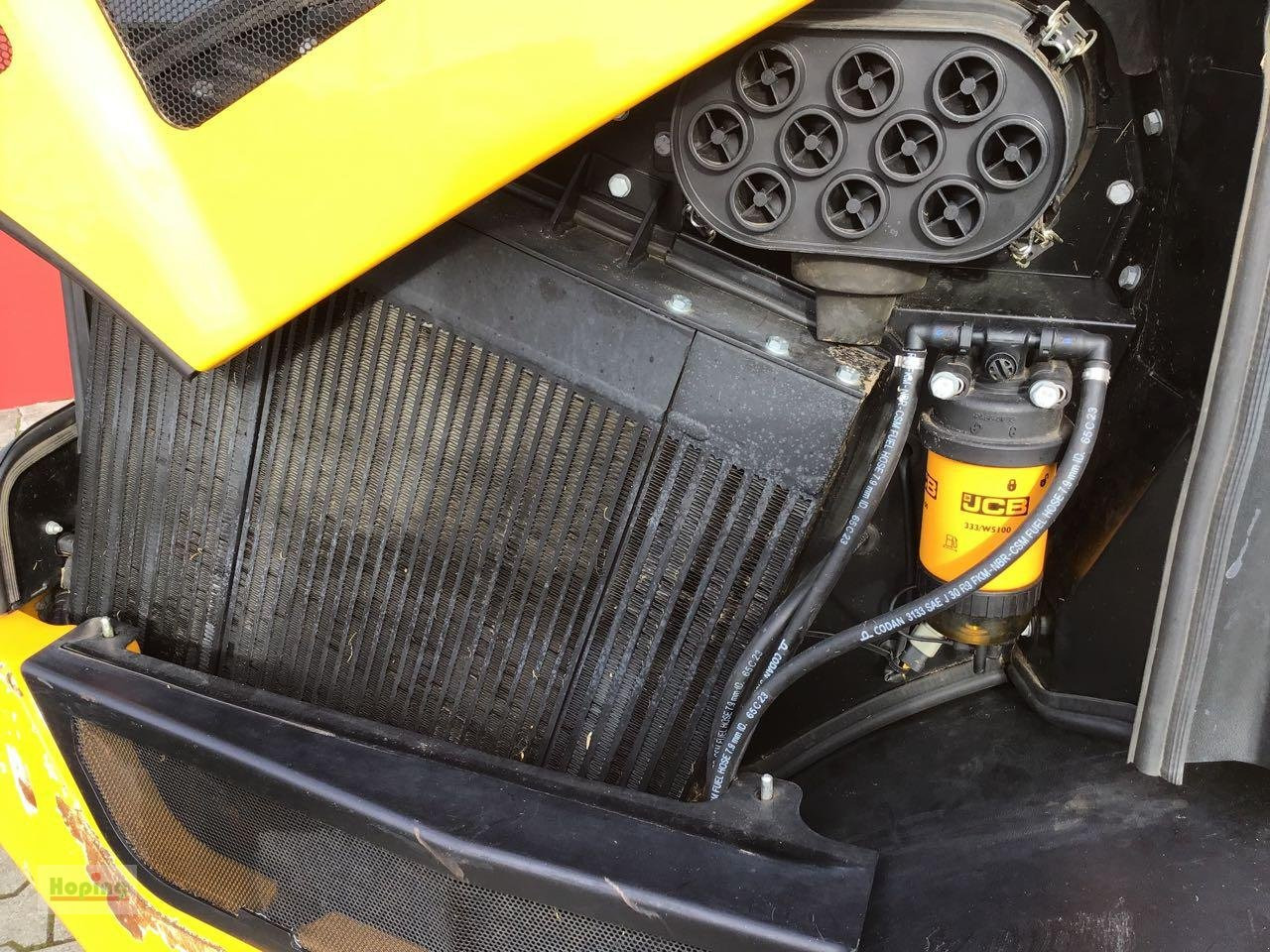 Chargeuse sur pneus JCB 407