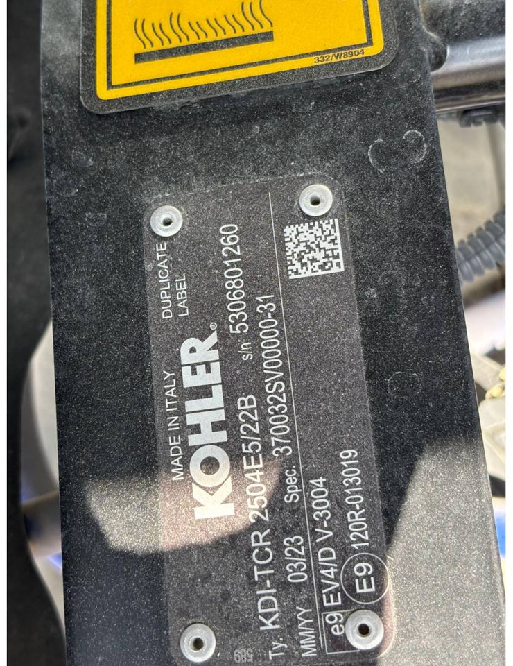 Chargeuse sur pneus JCB 407