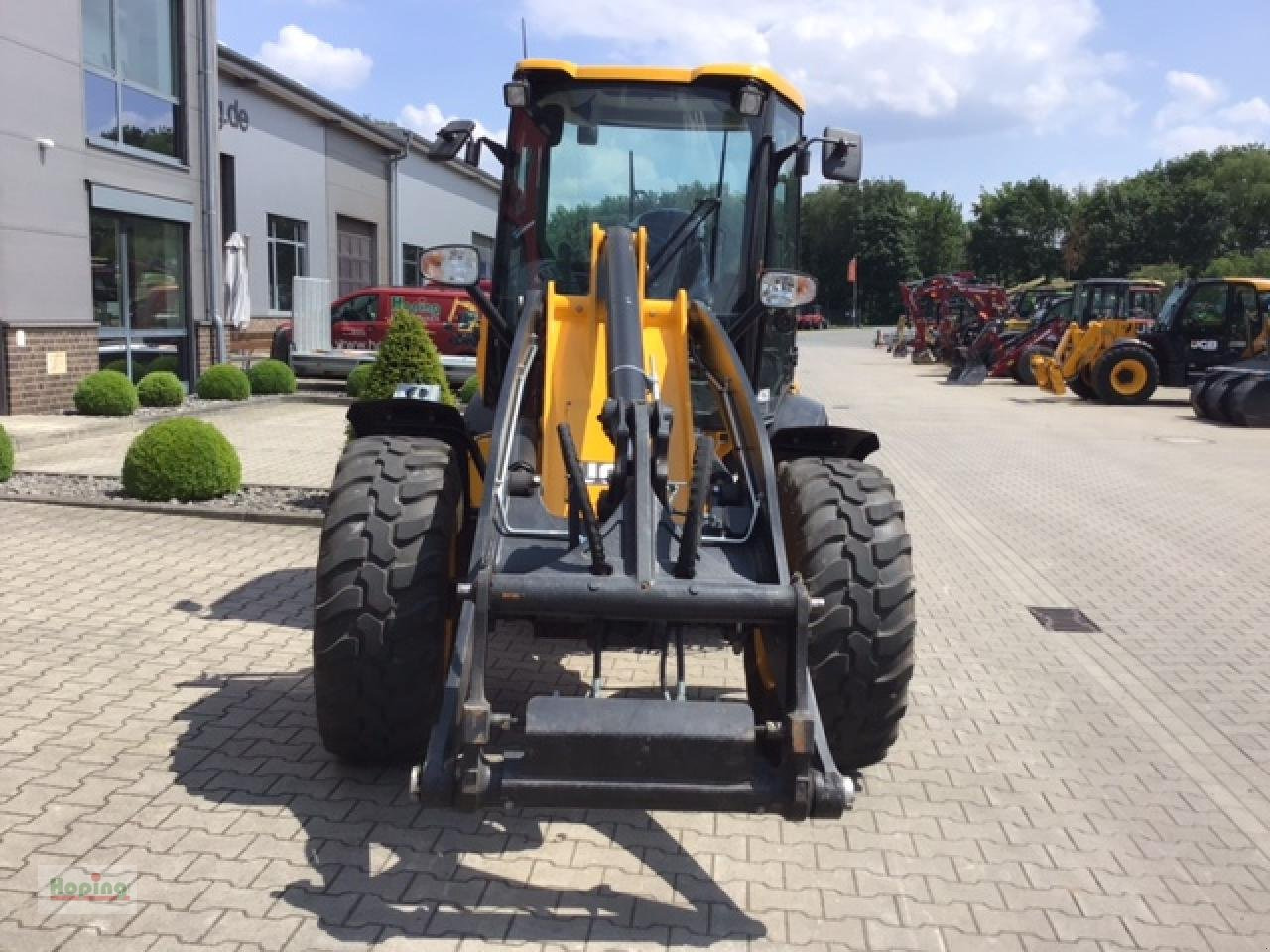 Chargeuse sur pneus JCB 409