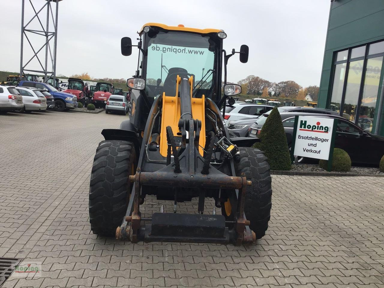 Chargeuse sur pneus JCB 409