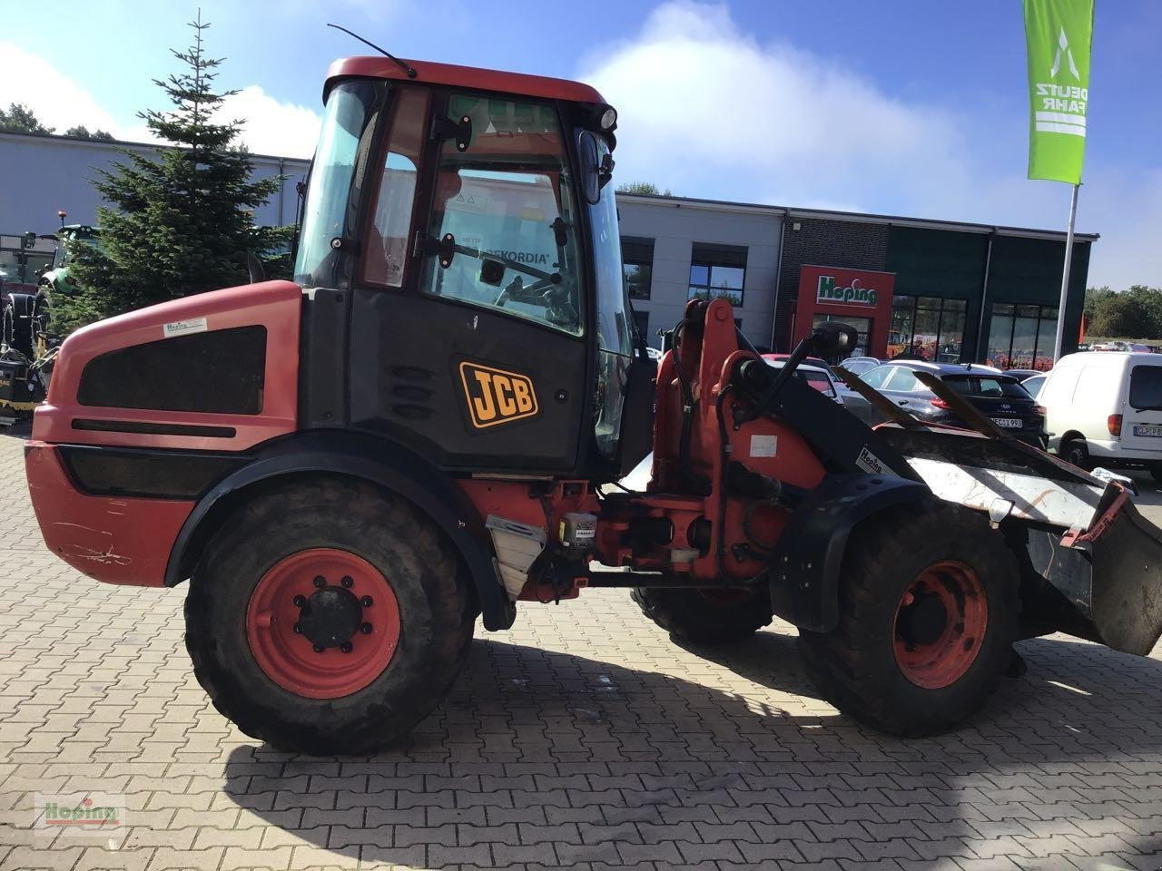 Chargeuse sur pneus JCB 409