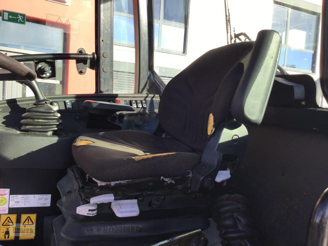 Chargeuse sur pneus JCB 409