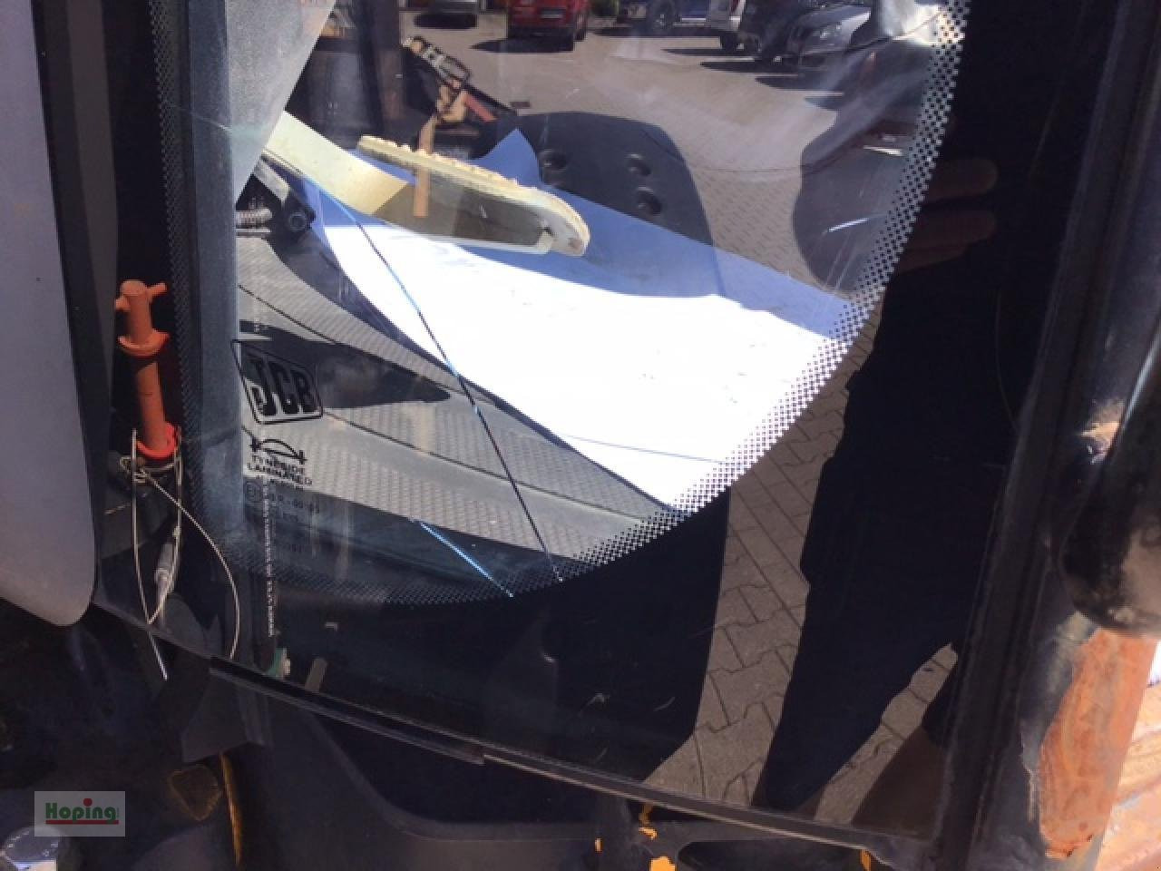 Chargeuse sur pneus JCB 409