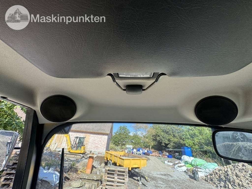 Chargeuse sur pneus JCB 409