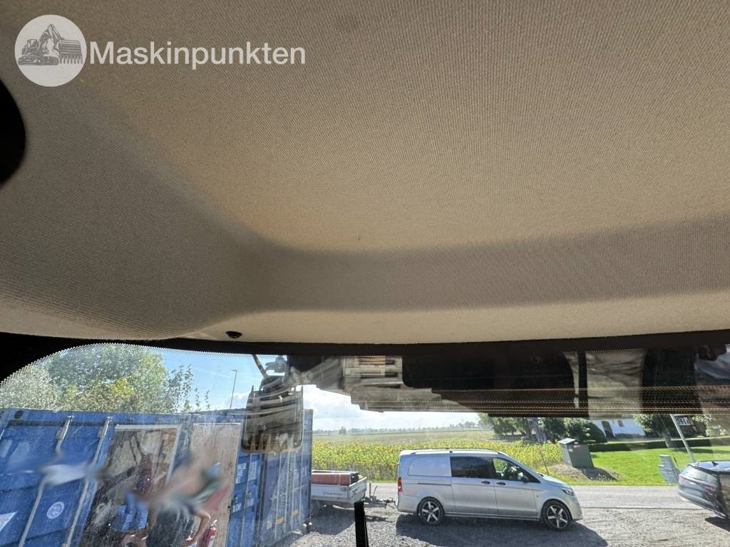 Chargeuse sur pneus JCB 409