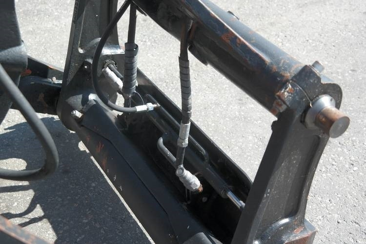 Chargeuse sur pneus JCB 409ZX