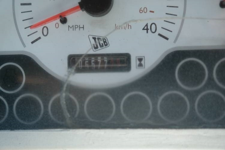 Chargeuse sur pneus JCB 409ZX