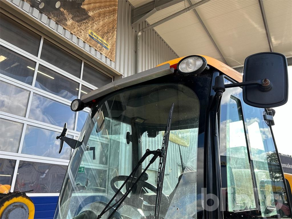 Chargeuse sur pneus JCB 409 (2010)