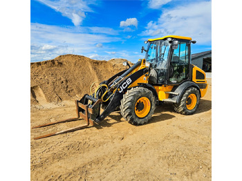 Chargeuse sur pneus JCB 409 AG T4