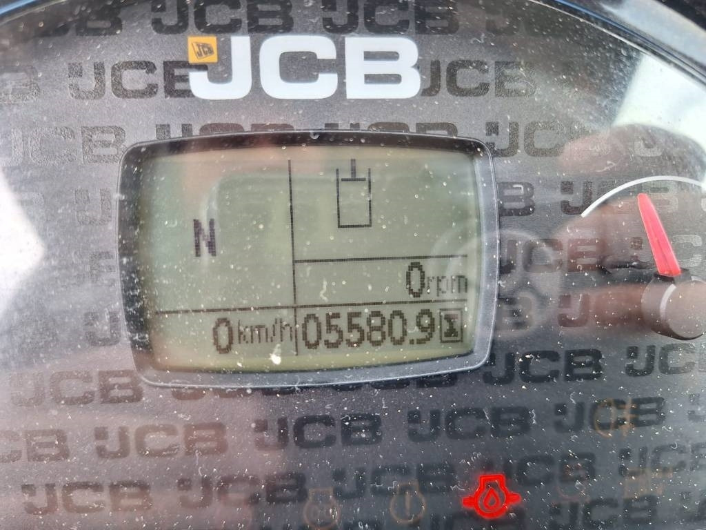 Chargeuse sur pneus JCB 409 AURA, HIEKOITIN YM.