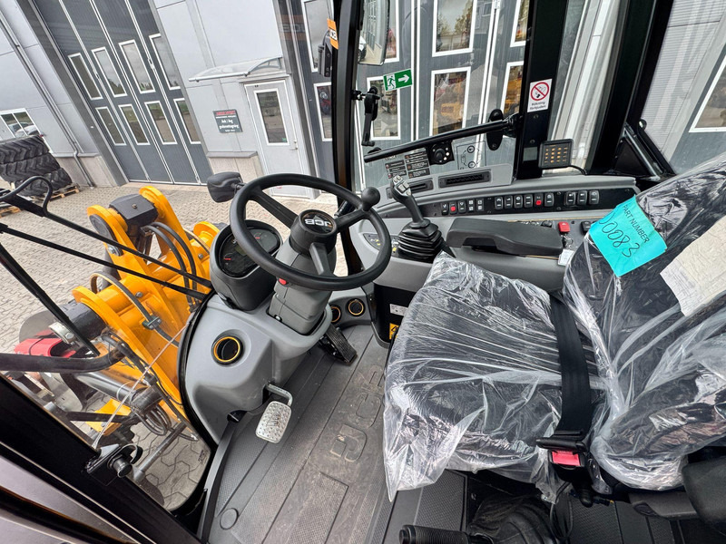 Chargeuse sur pneus JCB 409 JCB 409 40km/h Nordic Edition