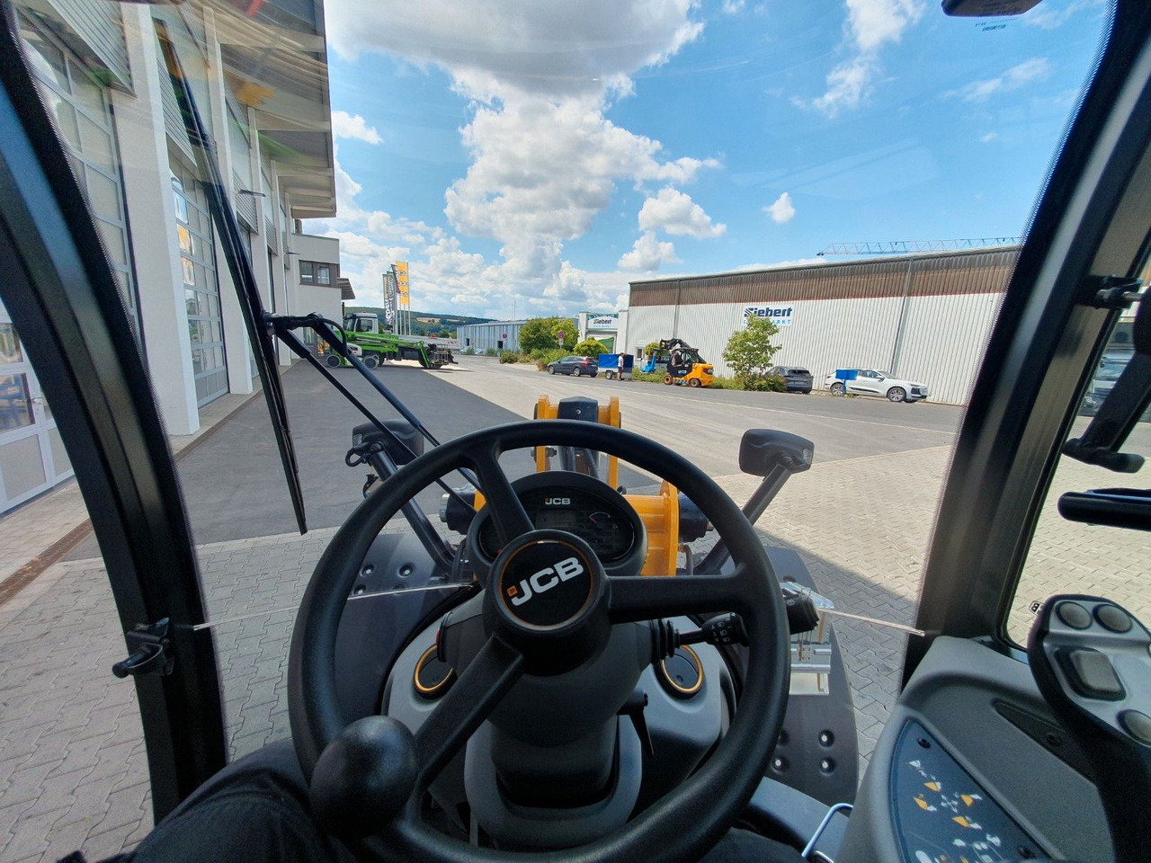 Chargeuse sur pneus JCB 409 SV / Neufahrzeug / Gabel