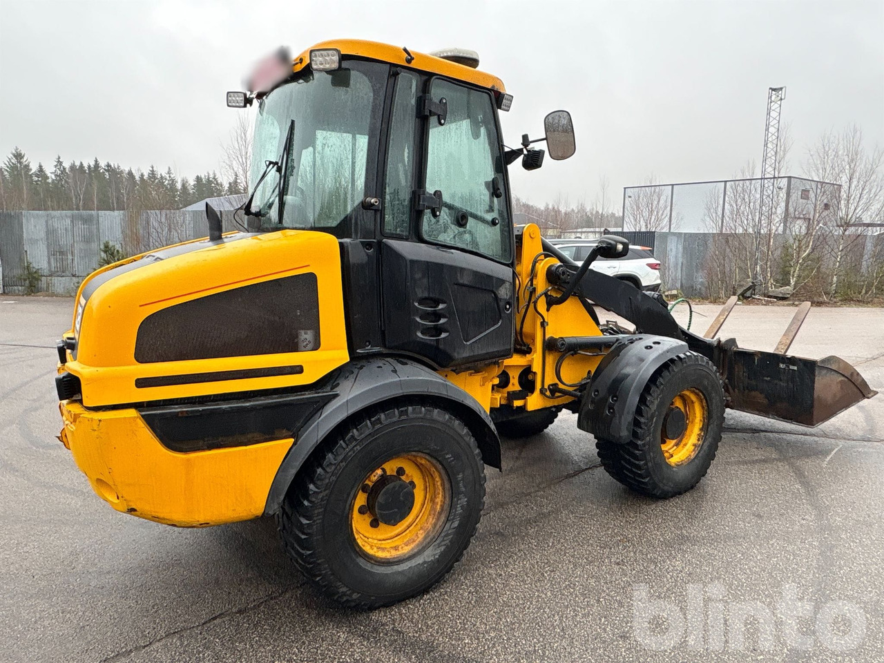 Chargeuse sur pneus JCB 409 T4