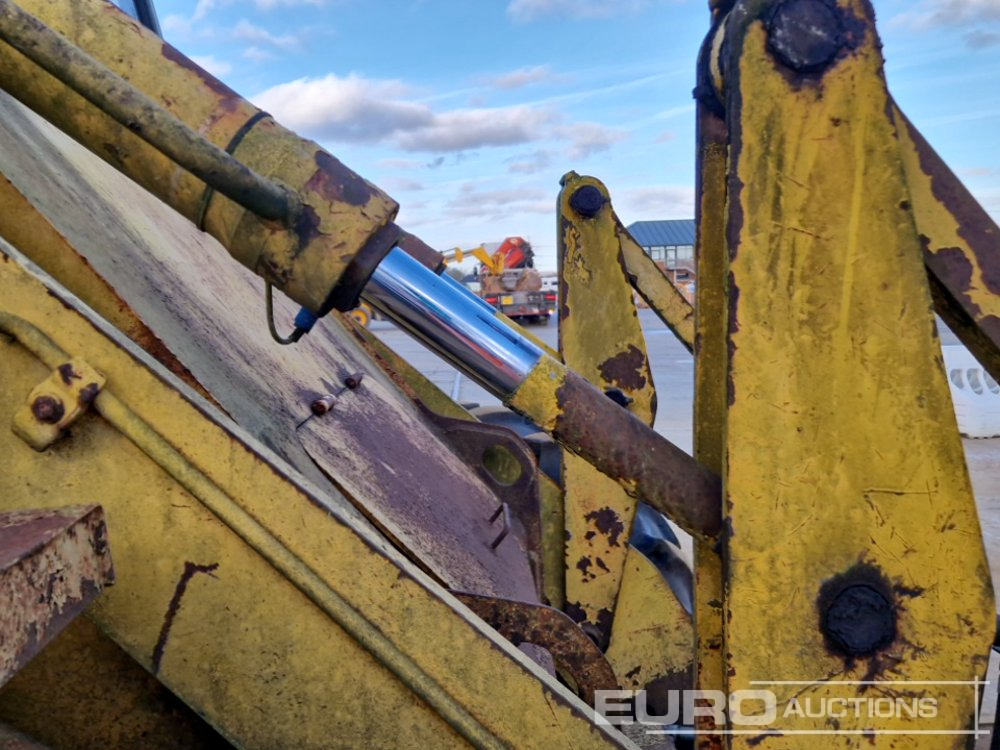 Chargeuse sur pneus JCB 410