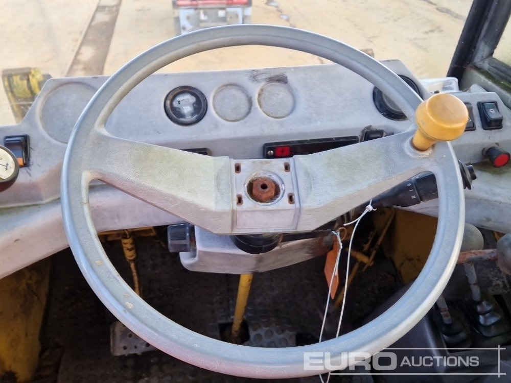 Chargeuse sur pneus JCB 410