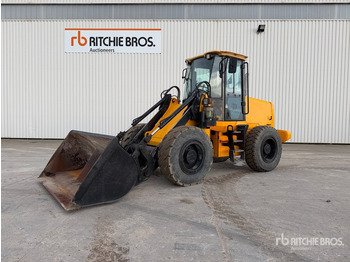 Chargeuse sur pneus  JCB 411 Wheel Loader