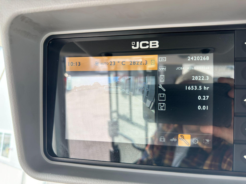 Chargeuse sur pneus JCB 413 2.800h