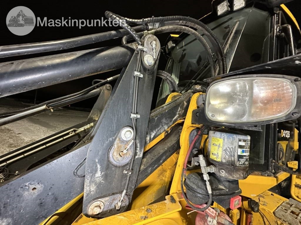 Chargeuse sur pneus JCB 413 S