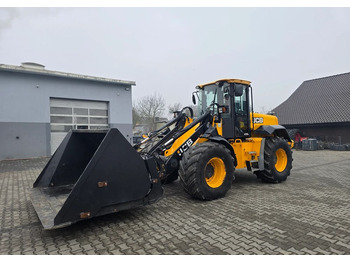 Chargeuse sur pneus  JCB 416
