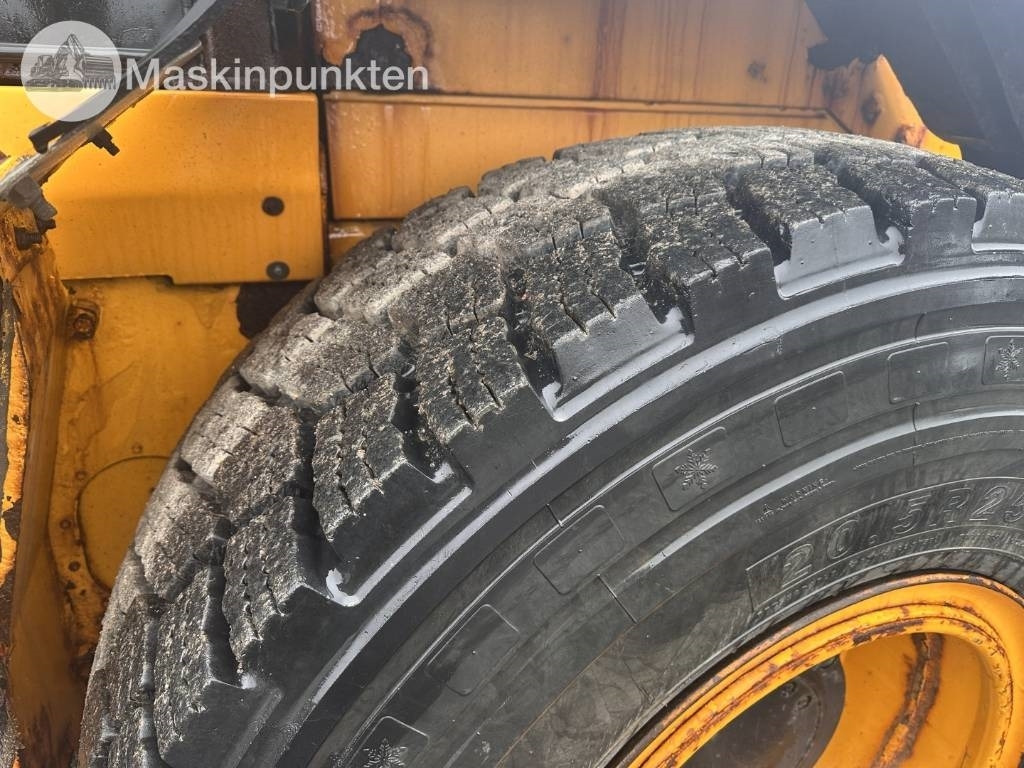 Chargeuse sur pneus JCB 416 S