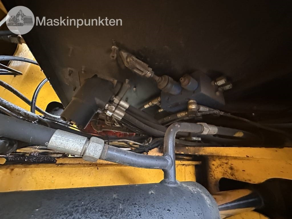 Chargeuse sur pneus JCB 416 S