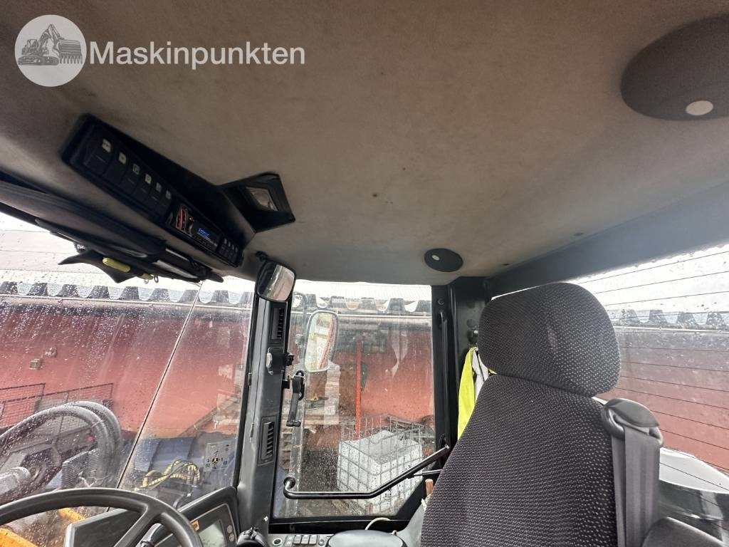 Chargeuse sur pneus JCB 416 S