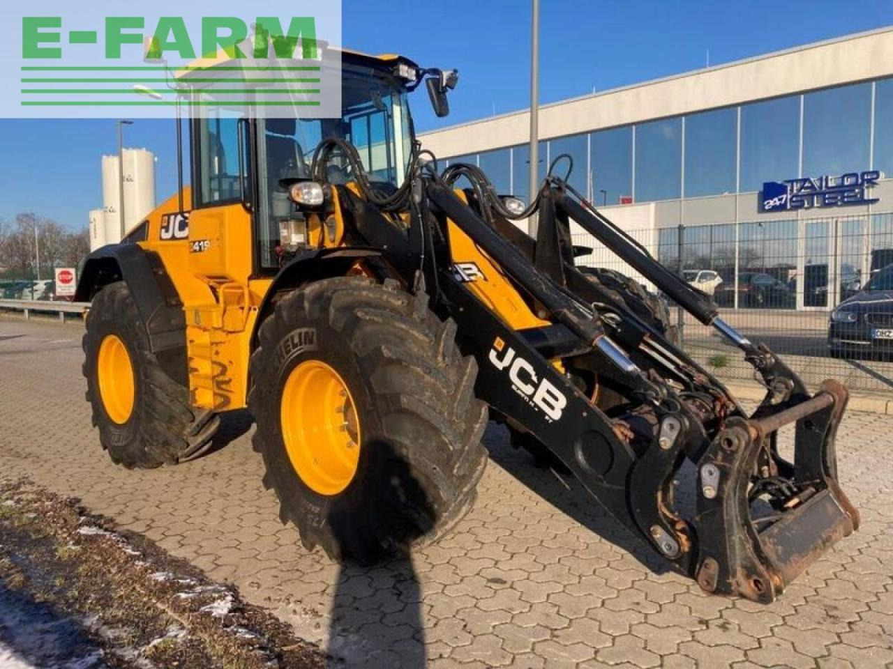 Chargeuse sur pneus JCB 419s agri