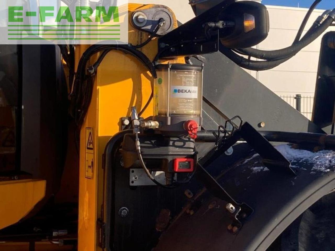 Chargeuse sur pneus JCB 419s agri