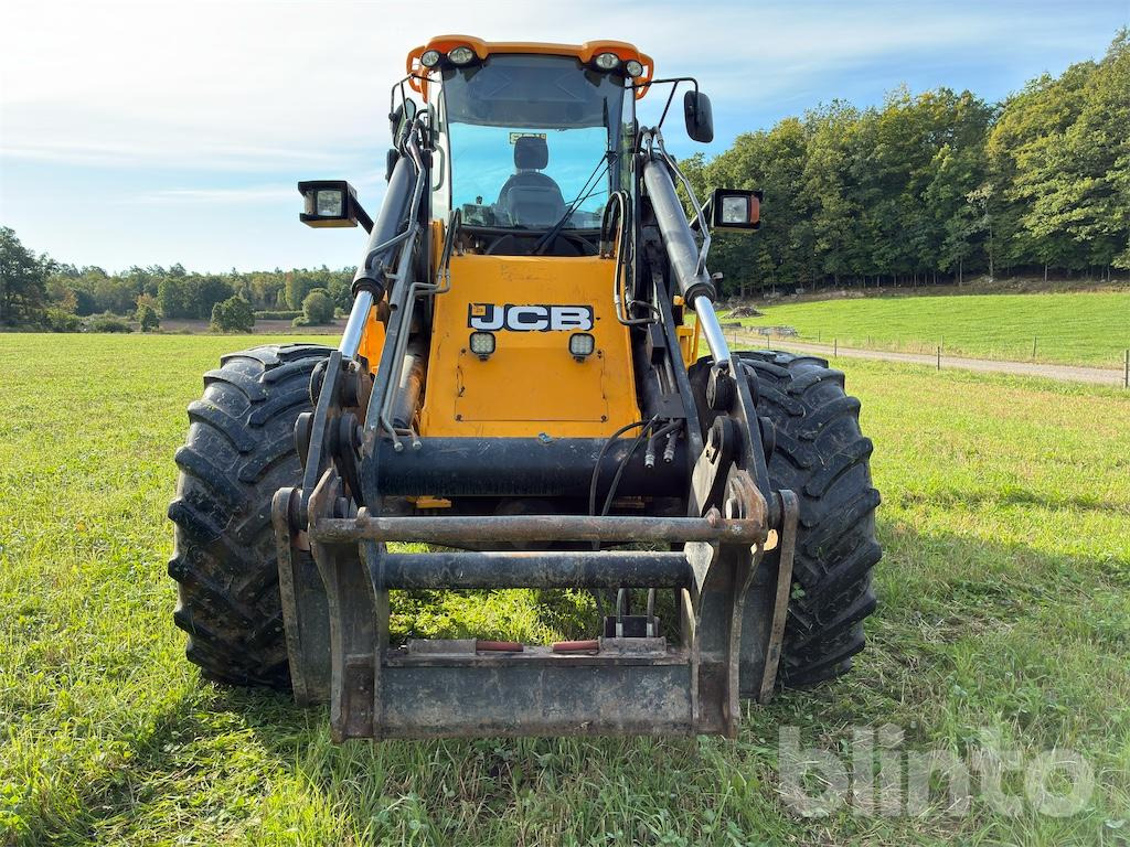 Chargeuse sur pneus JCB 426 AGRI