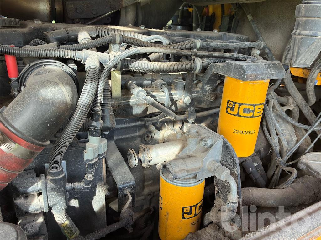 Chargeuse sur pneus JCB 426 AGRI